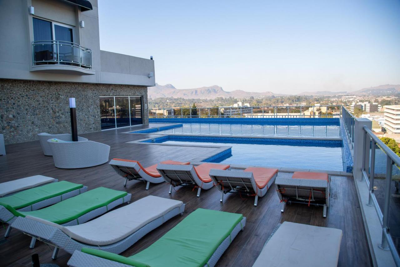 Amaryllis Hotel Blantyre Exterior foto
